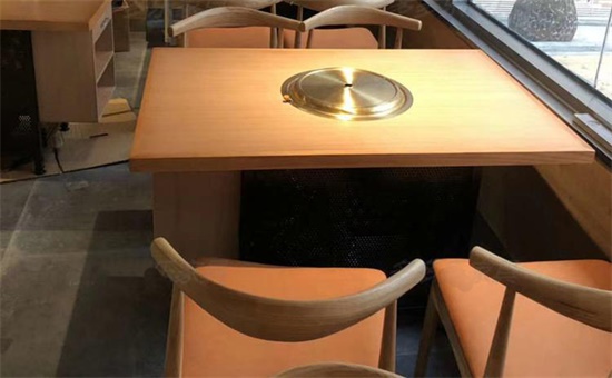 炭火烤肉店桌子廠家哪家靠譜,用什么排煙方式好?開烤肉店得明白